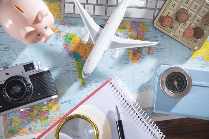 budget voyage - emprunt voyager - financement voyage - vacances - faire le tour du monde